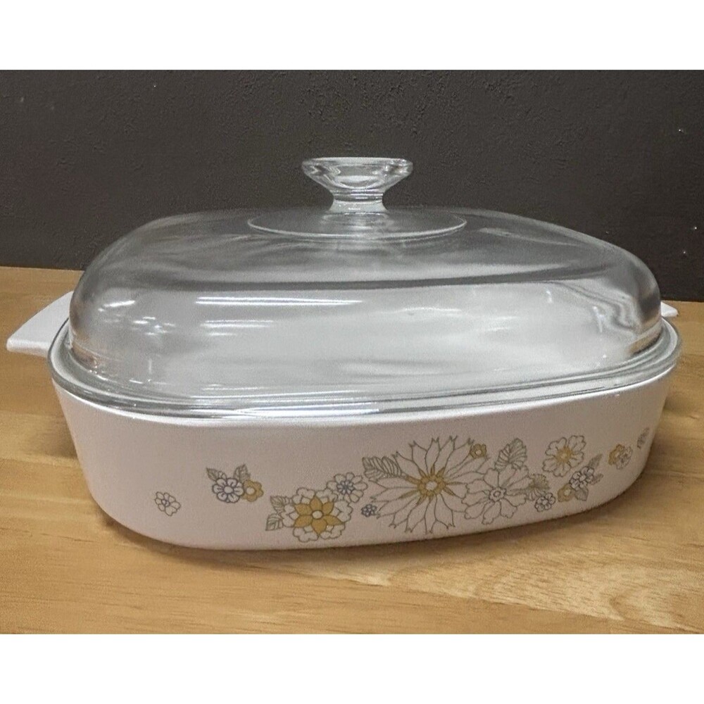 Vintage CorningWare Floral Bouquet A-2-B 2 Qt Casserole w/Pyrex Lid A-9-C